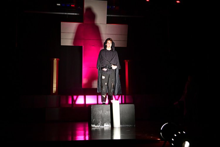 “Giordano Bruno” Tiyatro Oyunu