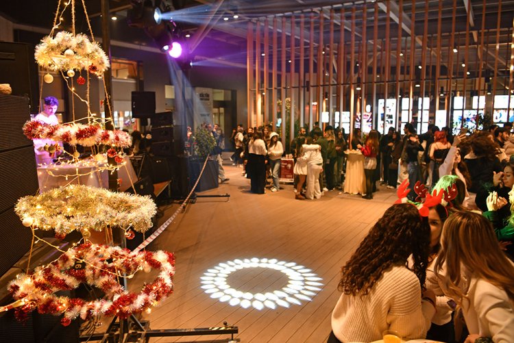 İKÜ Yılbaşı Partisi