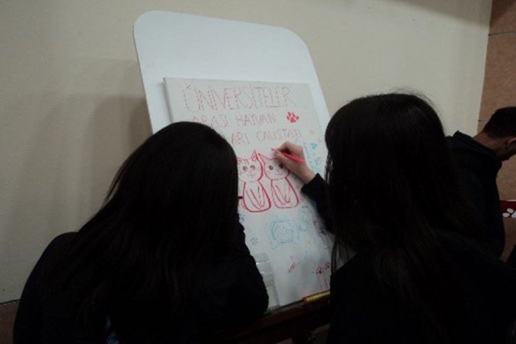 "Üniversiteler Arası Hayvan Hakları ve Kampüs Hayvanları Çalıştayı" 