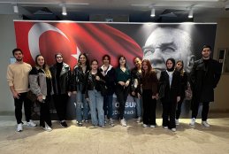 Kültür'lü Öğrenciler Flo Ayakkabı'yı Ziyaret Etti 